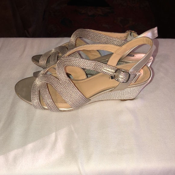 Alex Marie - Picture 4 of 5